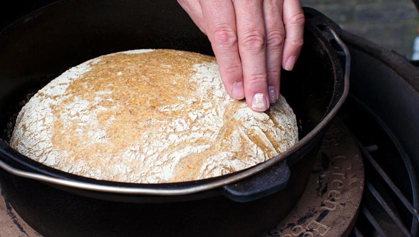 MULTIGRAIN NO-KNEAD BREAD