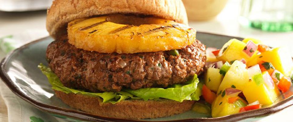 ISLAND BURGER & FRUIT SALSA