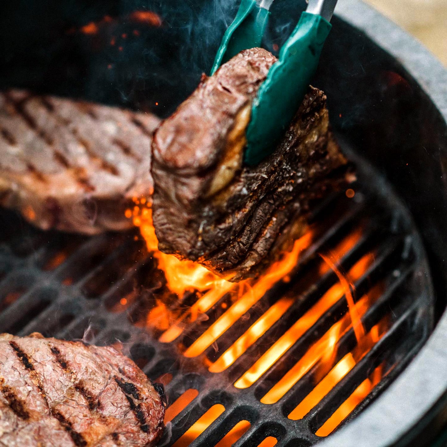Cast Iron Cooking Grid for a Big Green Egg