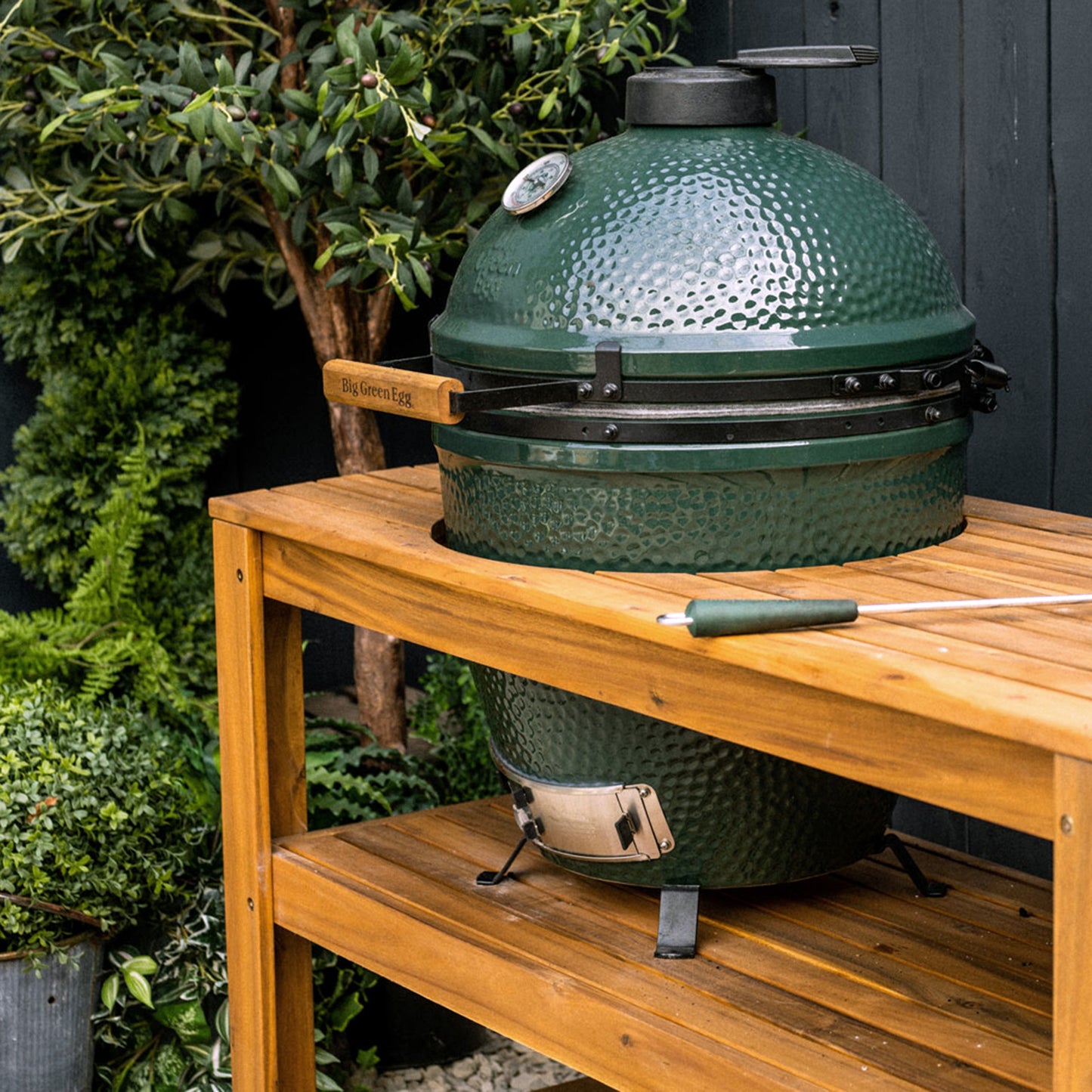 Large Big Green Egg + Acacia Table Package