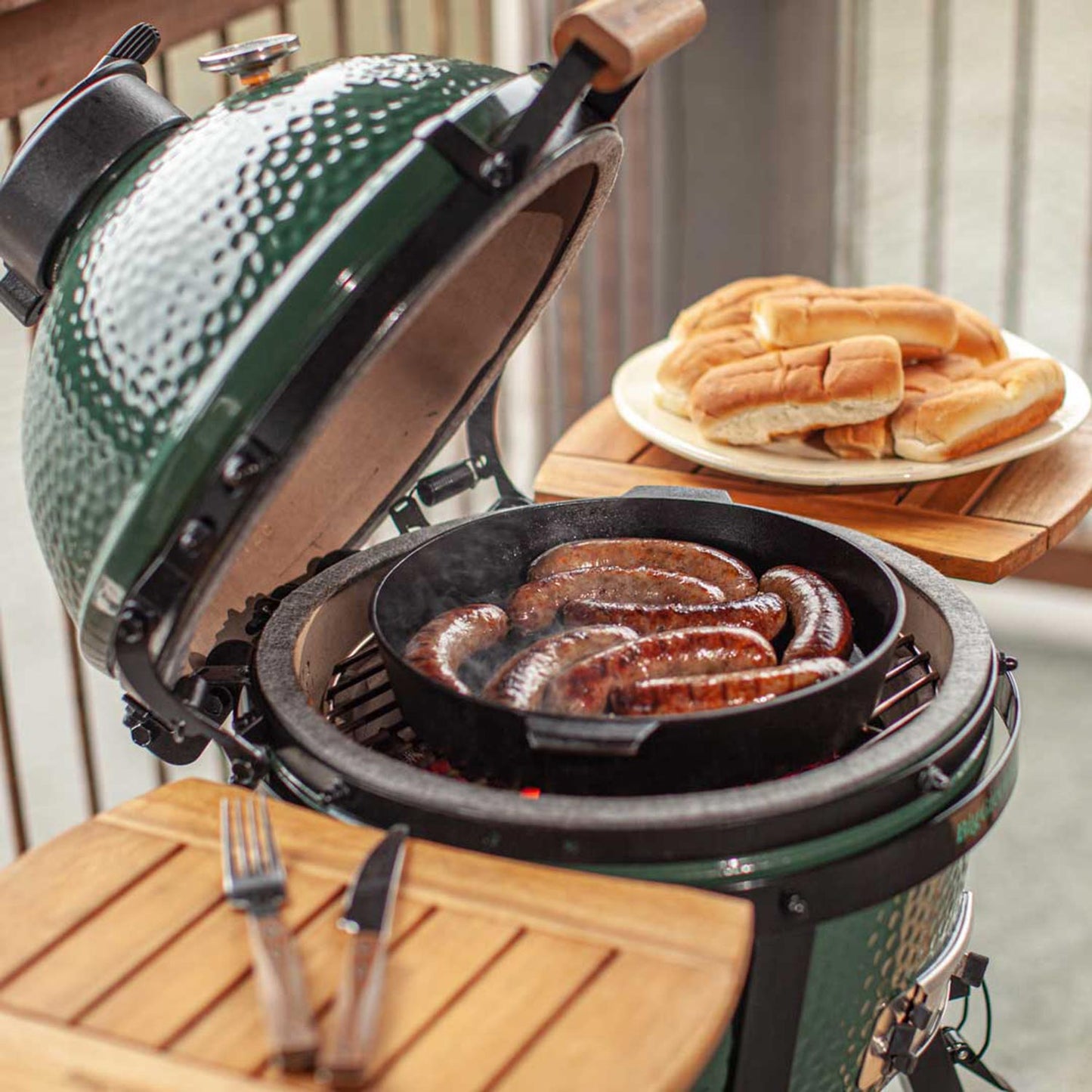 10.5 inch Professional Grade Cast Iron Skillet