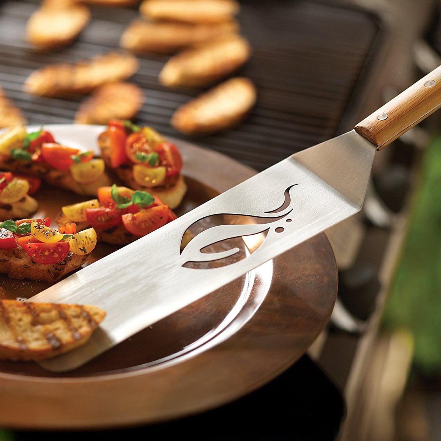 Outset QV12 Verde Collection Griddle Spatula