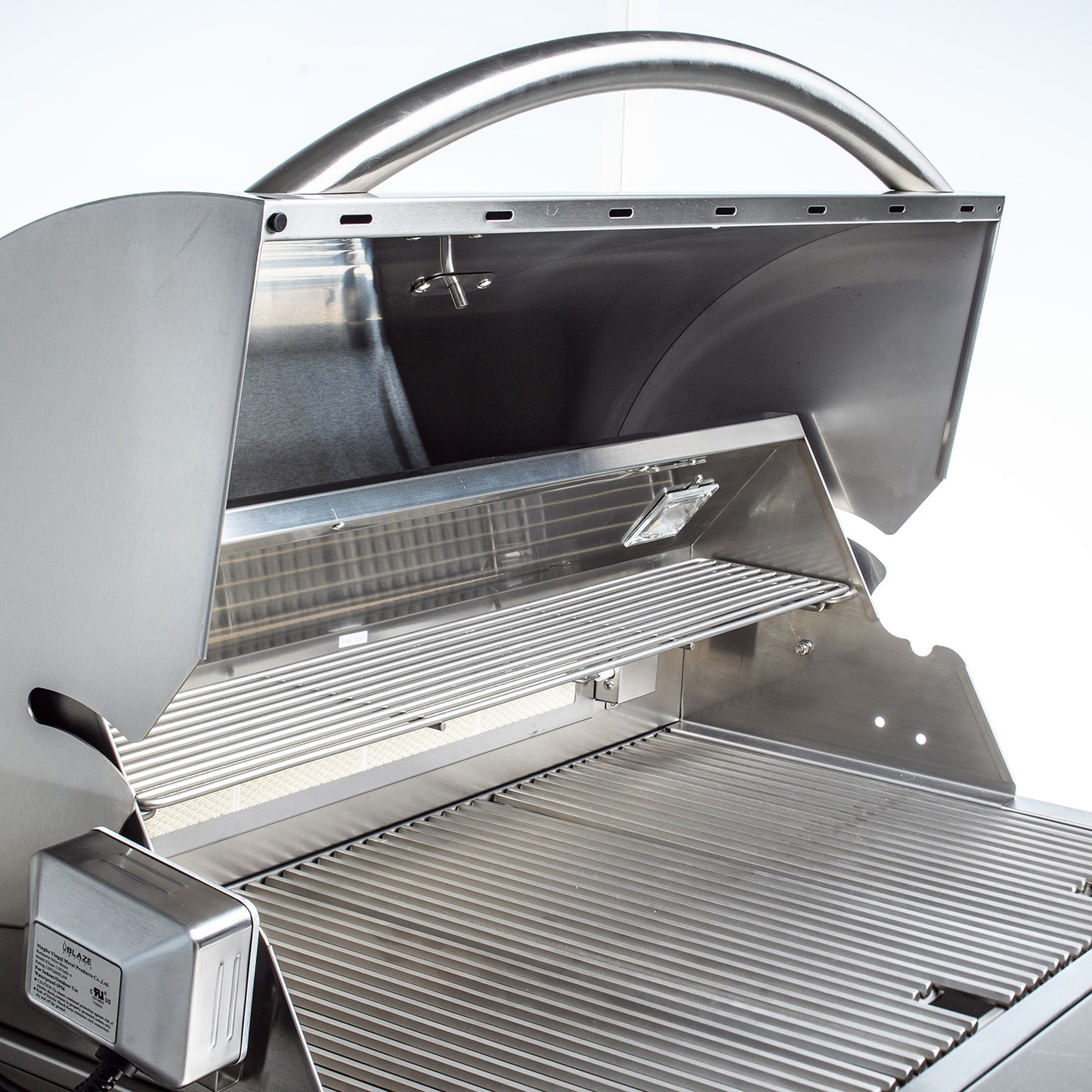 Blaze PRO 34" 3-Burner Built-In Gas Grill