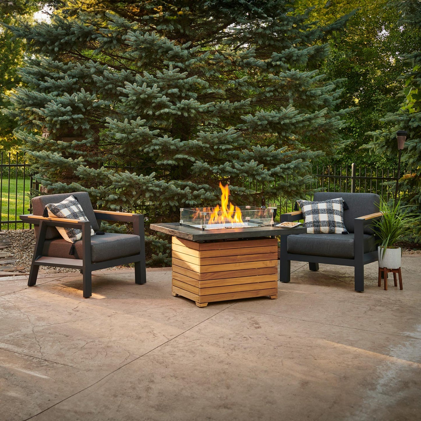 Darien Rectangular Gas Fire Pit Table w/ Glass Guard DAR-1224-EBG-K/GG-1224
