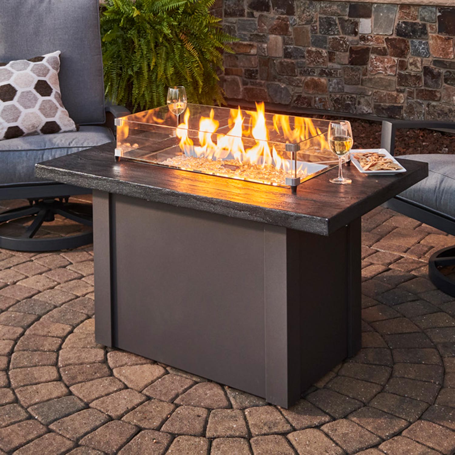 Havenwood Rectangular Gas Fire Pit Table w/ Glass Guard