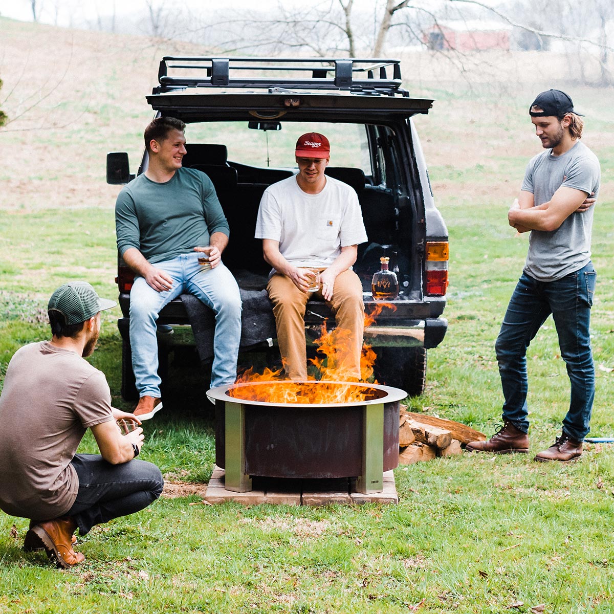BREEO X Series 30 Smokeless Fire Pit (Patina) with Ash Removal Tool