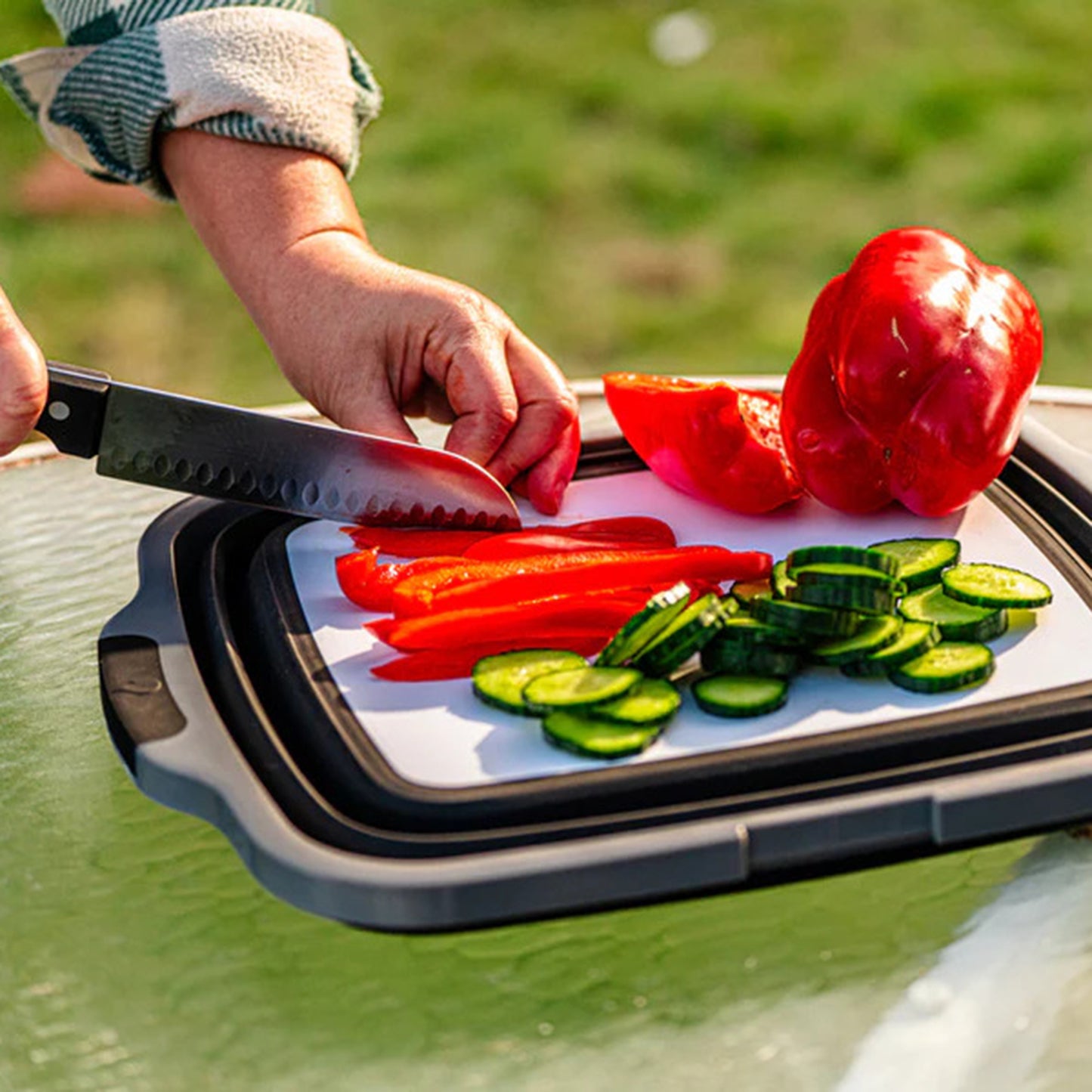 Drip EZ Collapsible Prep Tub V2 w/ Locking Lid + Cutting Board