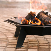 Load image into Gallery viewer, 4ft Cottager Fire Pit Package with Screen &amp; Door
