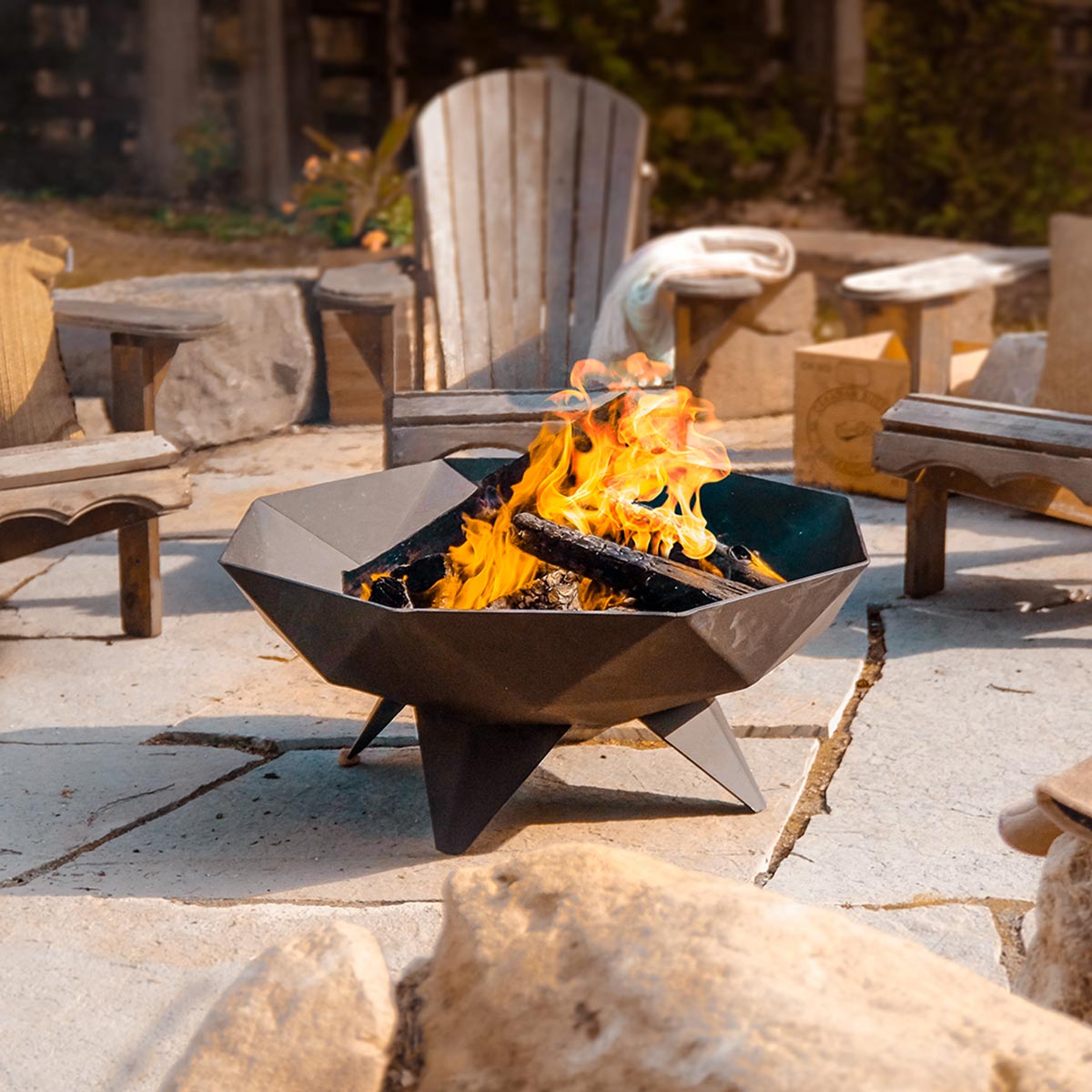 Iron Embers 3' Polygon Fire Pit Package with Spark Screen (No Door)