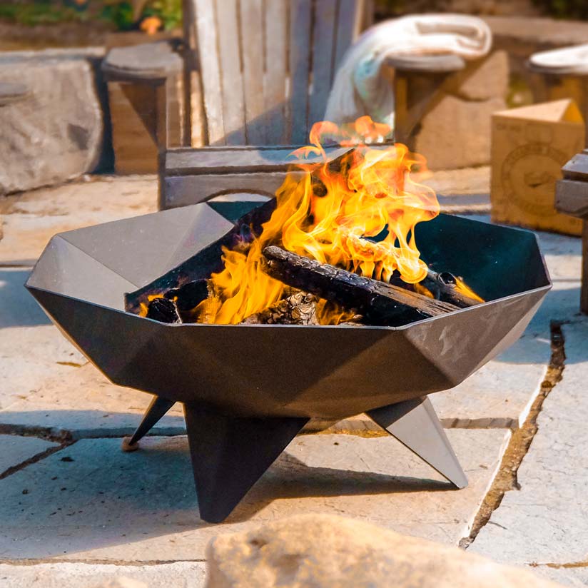 Iron Embers 3' Polygon Fire Pit Package with Spark Screen (No Door)