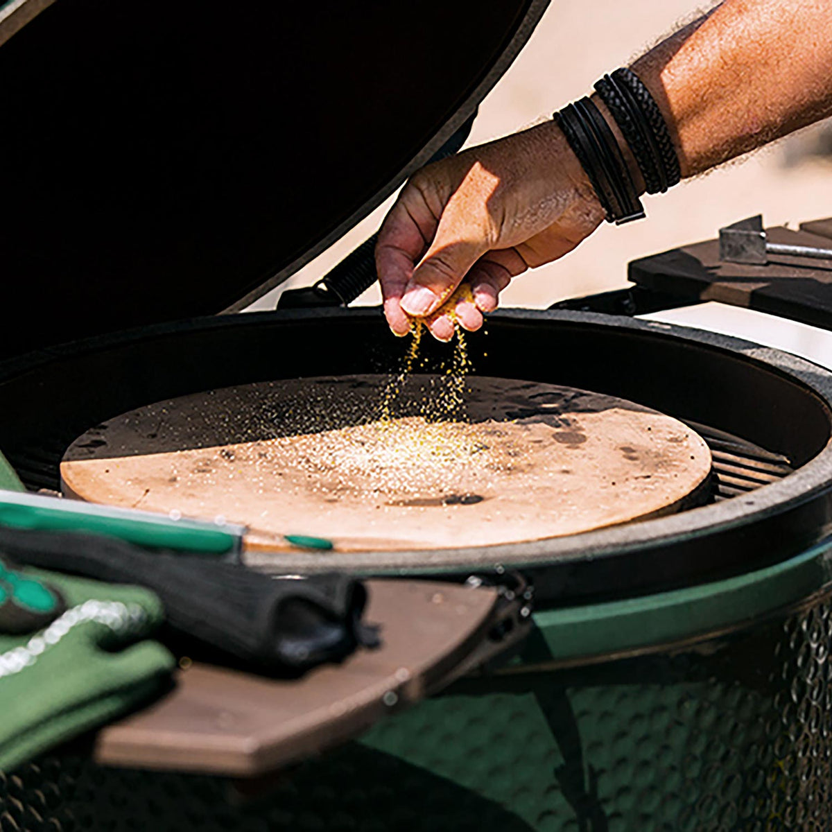 Big green egg pizza stone best sale