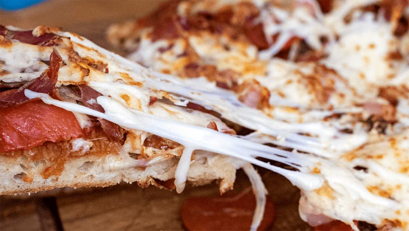 Meat Lover's & Vegetarian Pizza