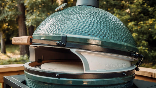 How to use the Pizza Wedge in the Big Green Egg