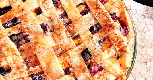 PEACH AND BLUEBERRY SUMMER PIE