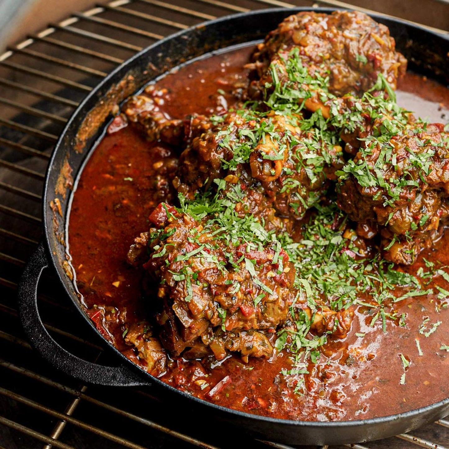 14 inch Professional Grade Cast Iron Skillet