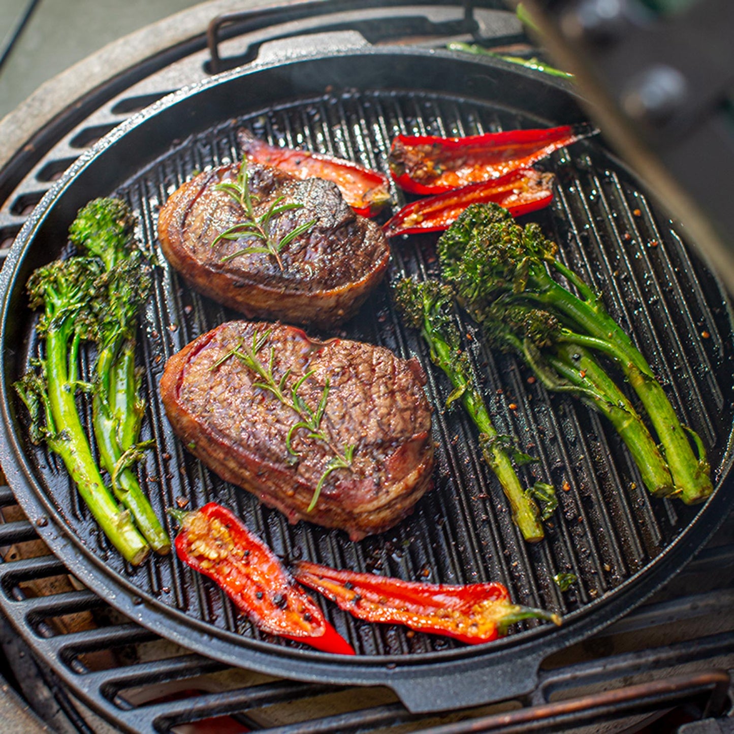 14 inch Dual-Sided Cast Iron Plancha Griddle