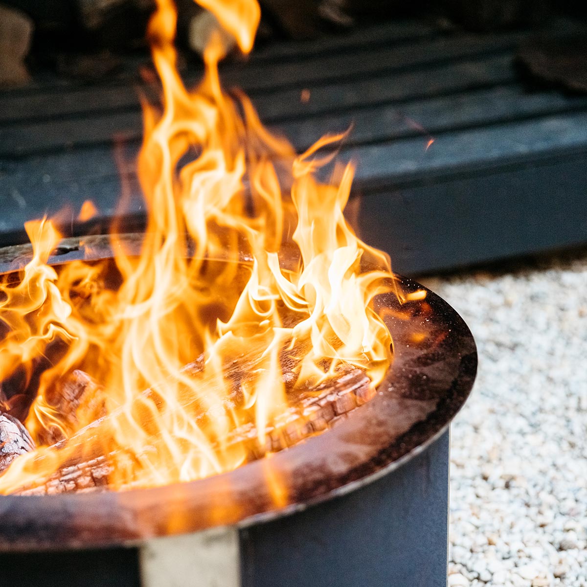 BREEO X Series 19 Smokeless Fire Pit (Patina) with Ash Removal Tool