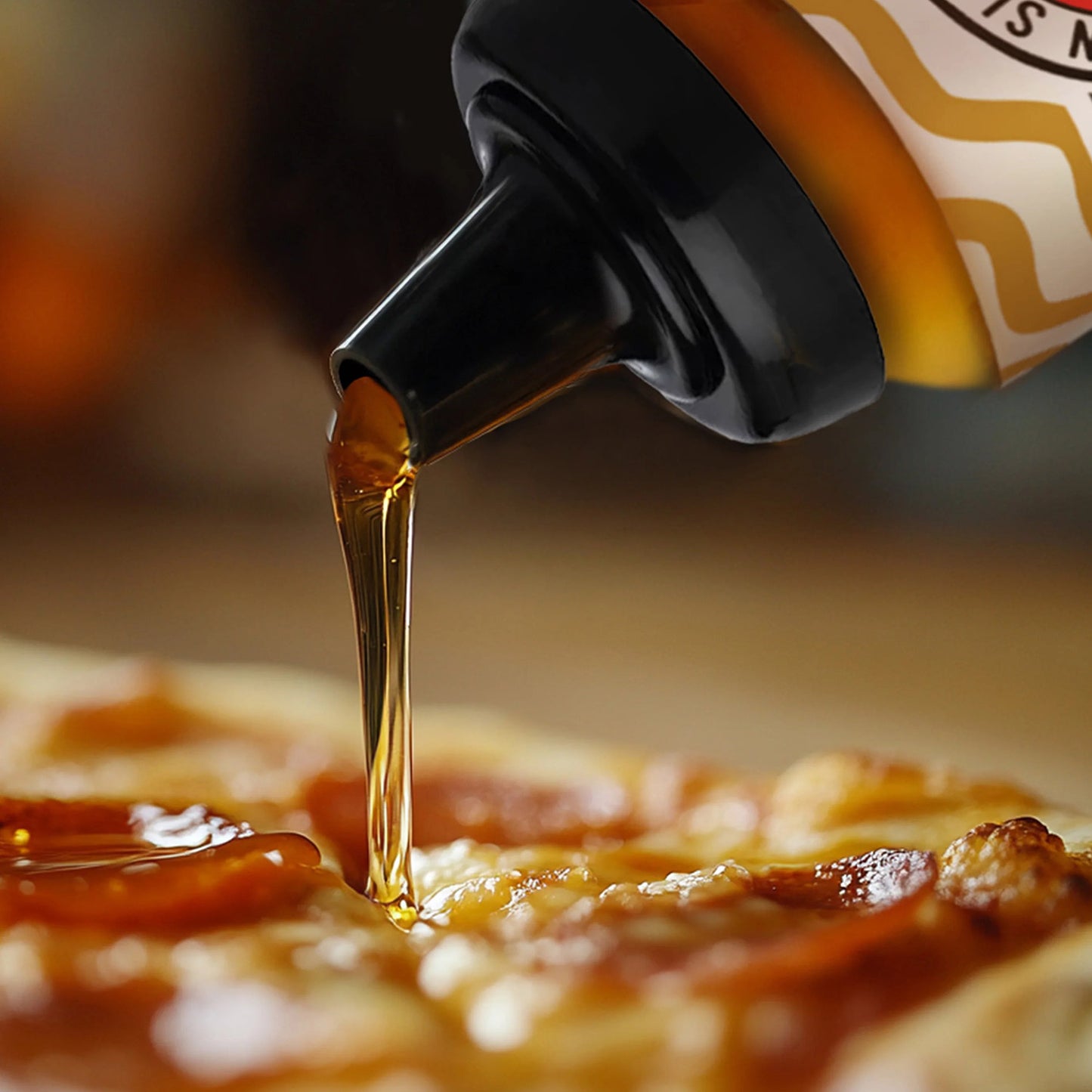 Urban Slicer Hot Honey Drizzler (16.8oz)