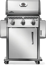 Load image into Gallery viewer, Napoleon Rogue 425 Gas Grill (Stainless Steel) 3-Burner
