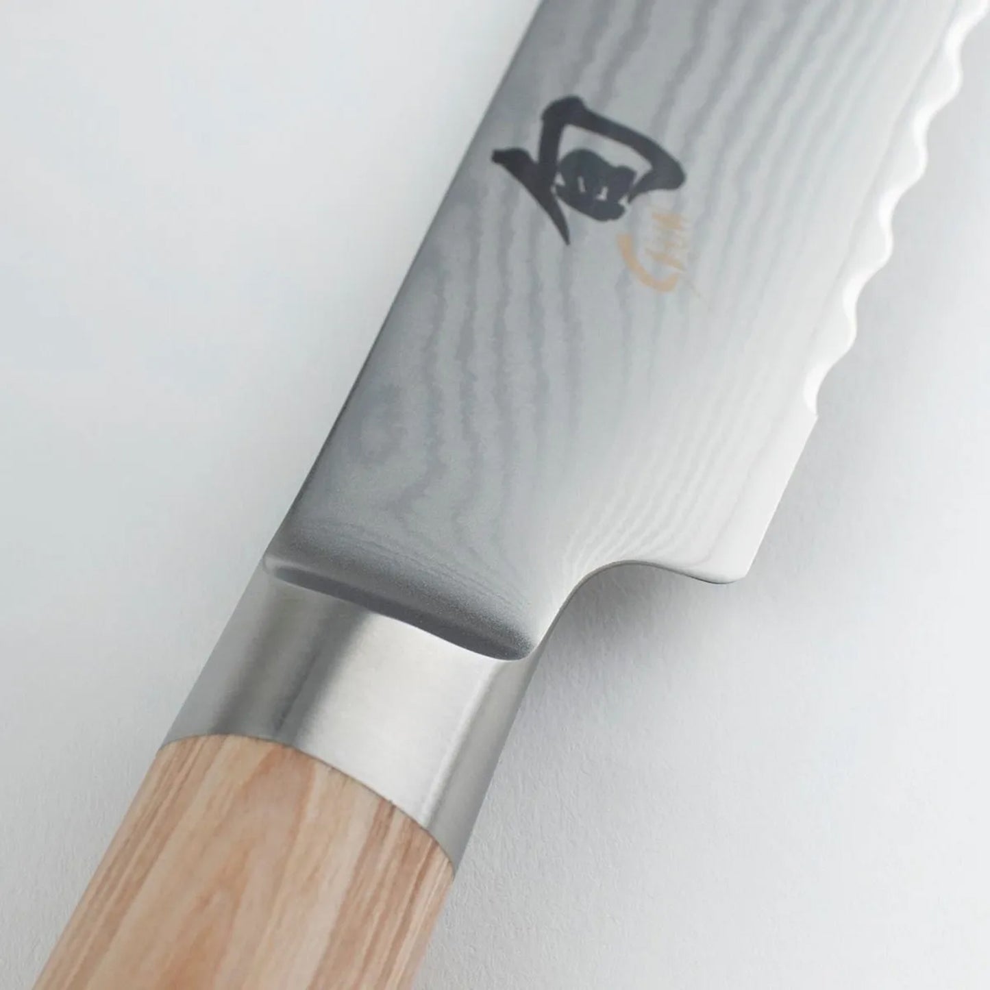 Shun Classic Blonde 9" Bread Knife DM0705W