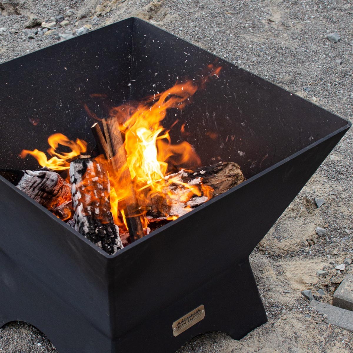 Iron Embers 24" Modern Cube Fire Pit Package with Spark Screen (Single Door)