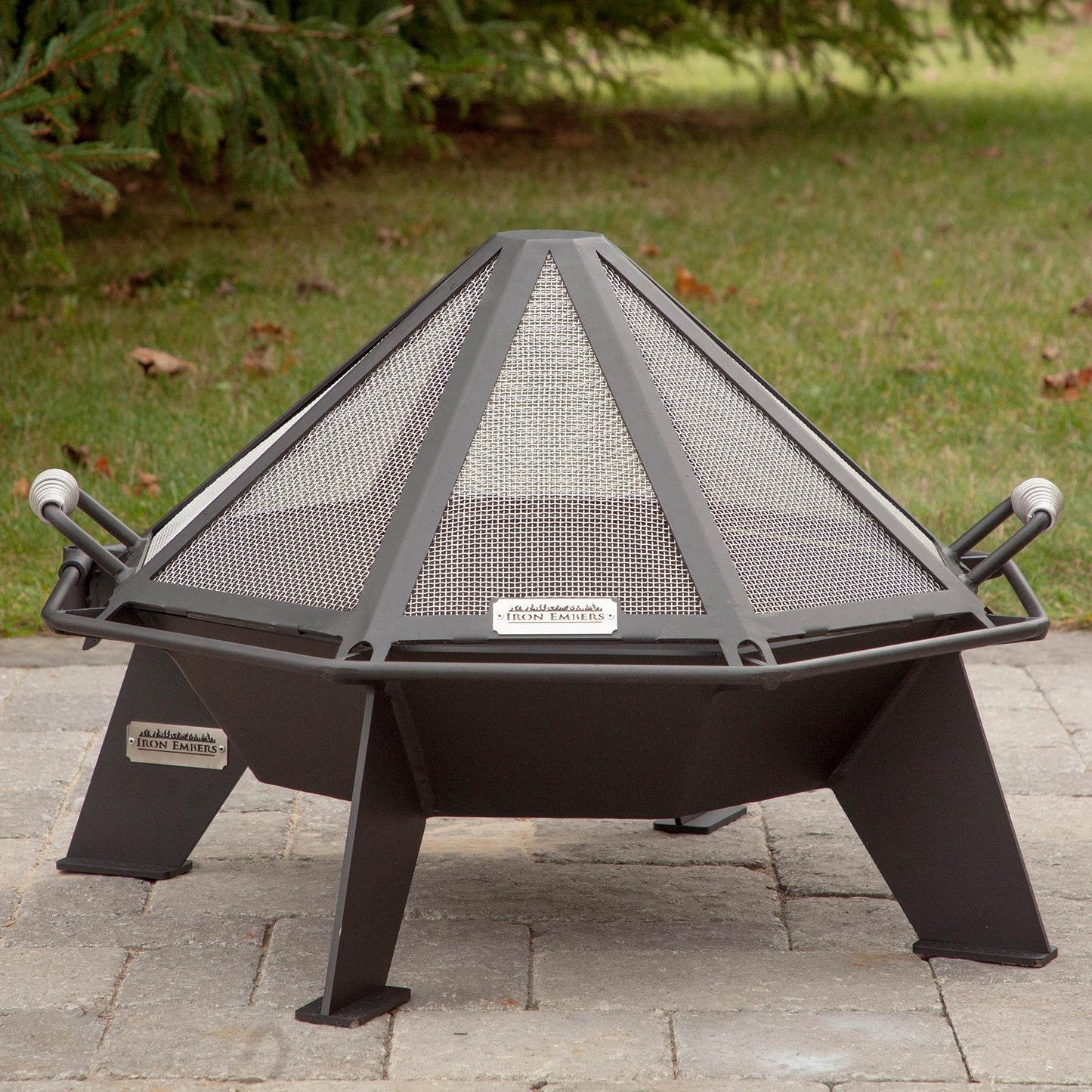 Iron Embers 3' Cottager Fire Pit Package with Spark Screen (No Door)