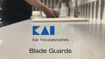 Kai/Shun Medium Blade Guard with Clip (9.75" x 1.5") KBG2100