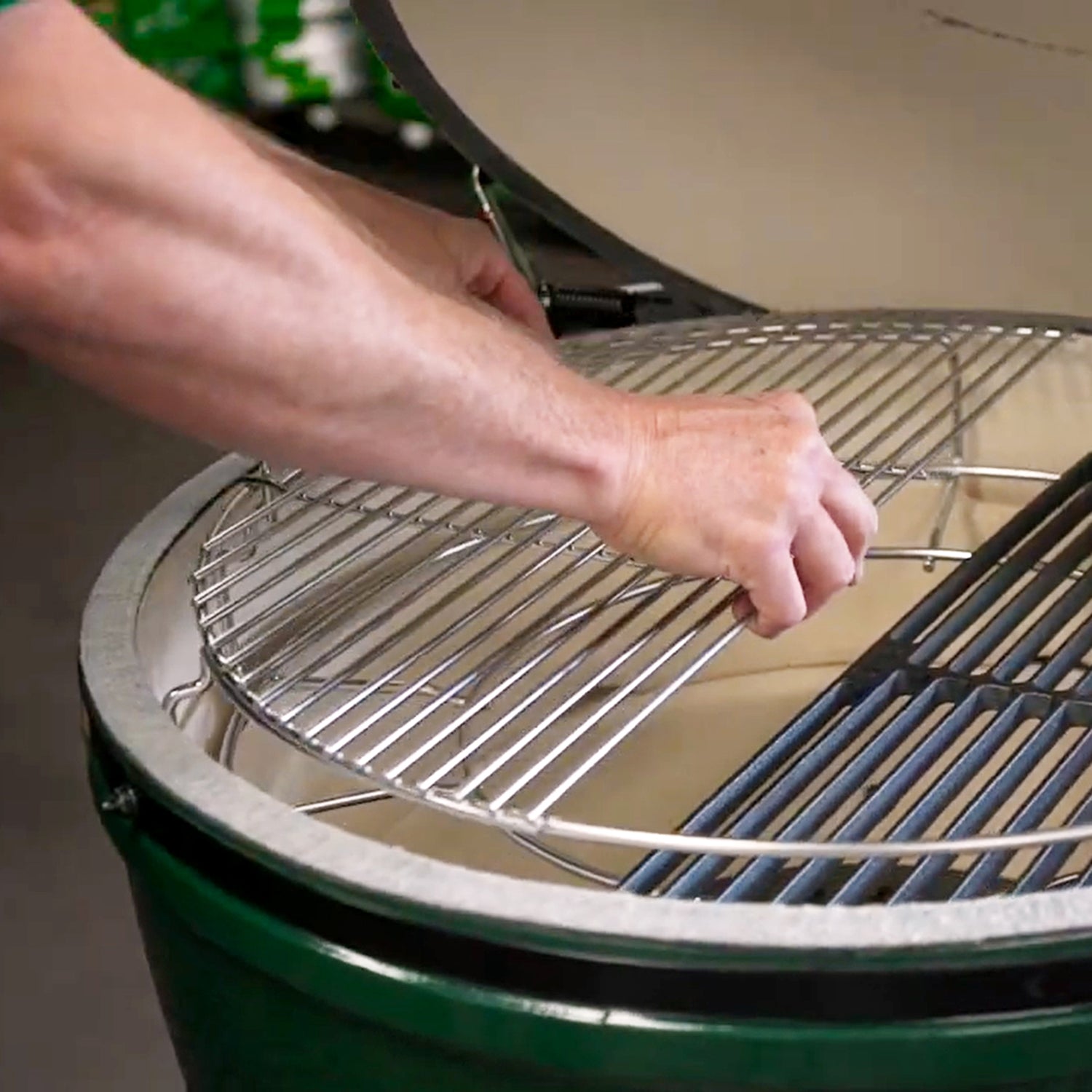 Split Deflector for XL Big Green Egg – Outdoor Home