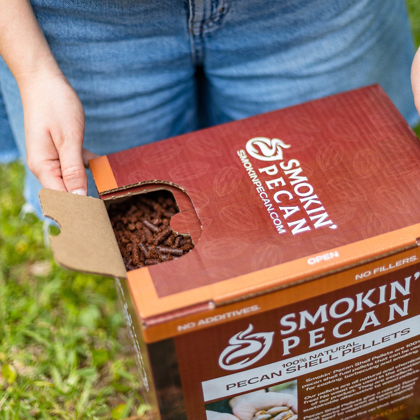 Smokin' Pecan 100% Natural Pecan Shell Pellets (20lb Box)