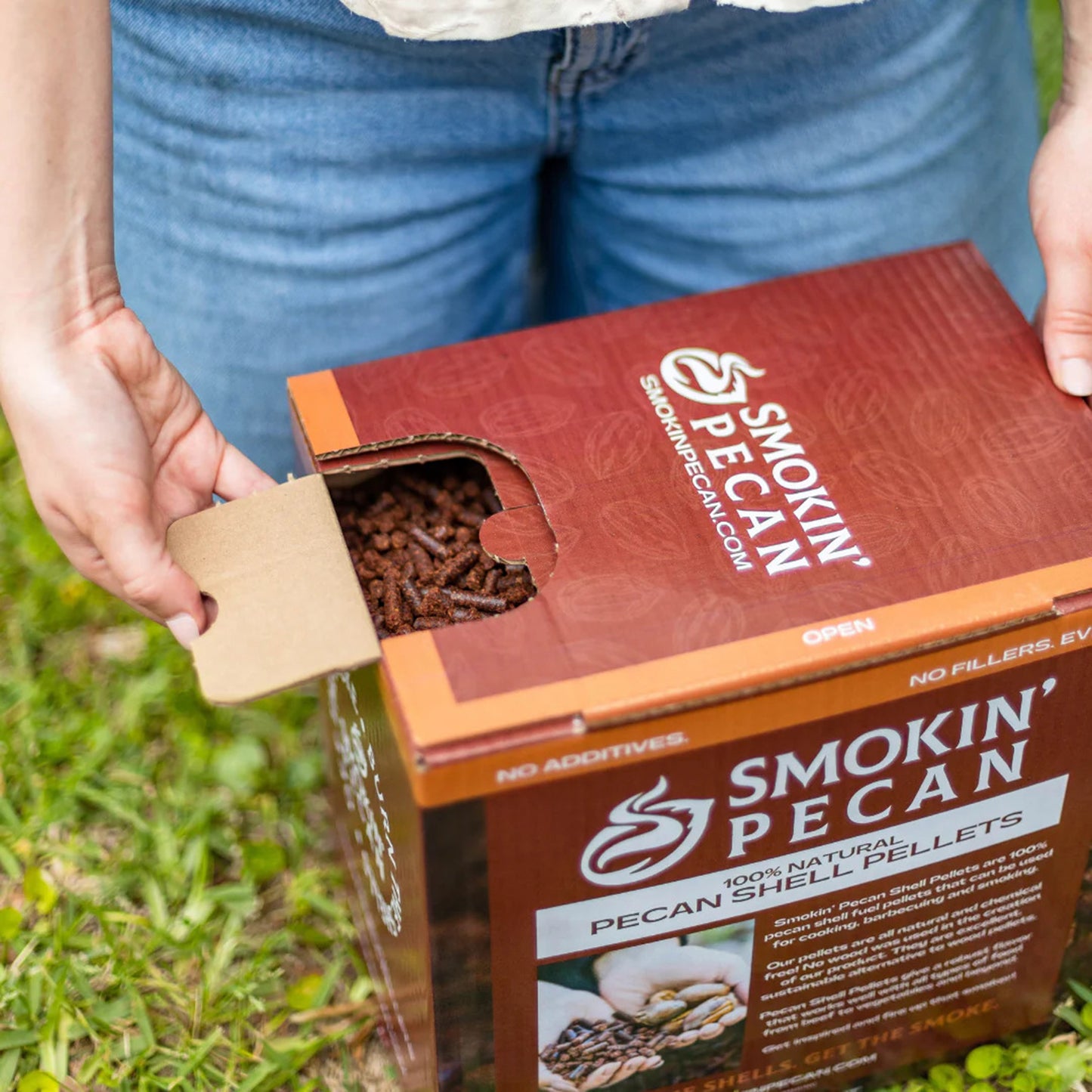 Smokin' Pecan 100% Natural Pecan Shell Pellets (20lb Box)